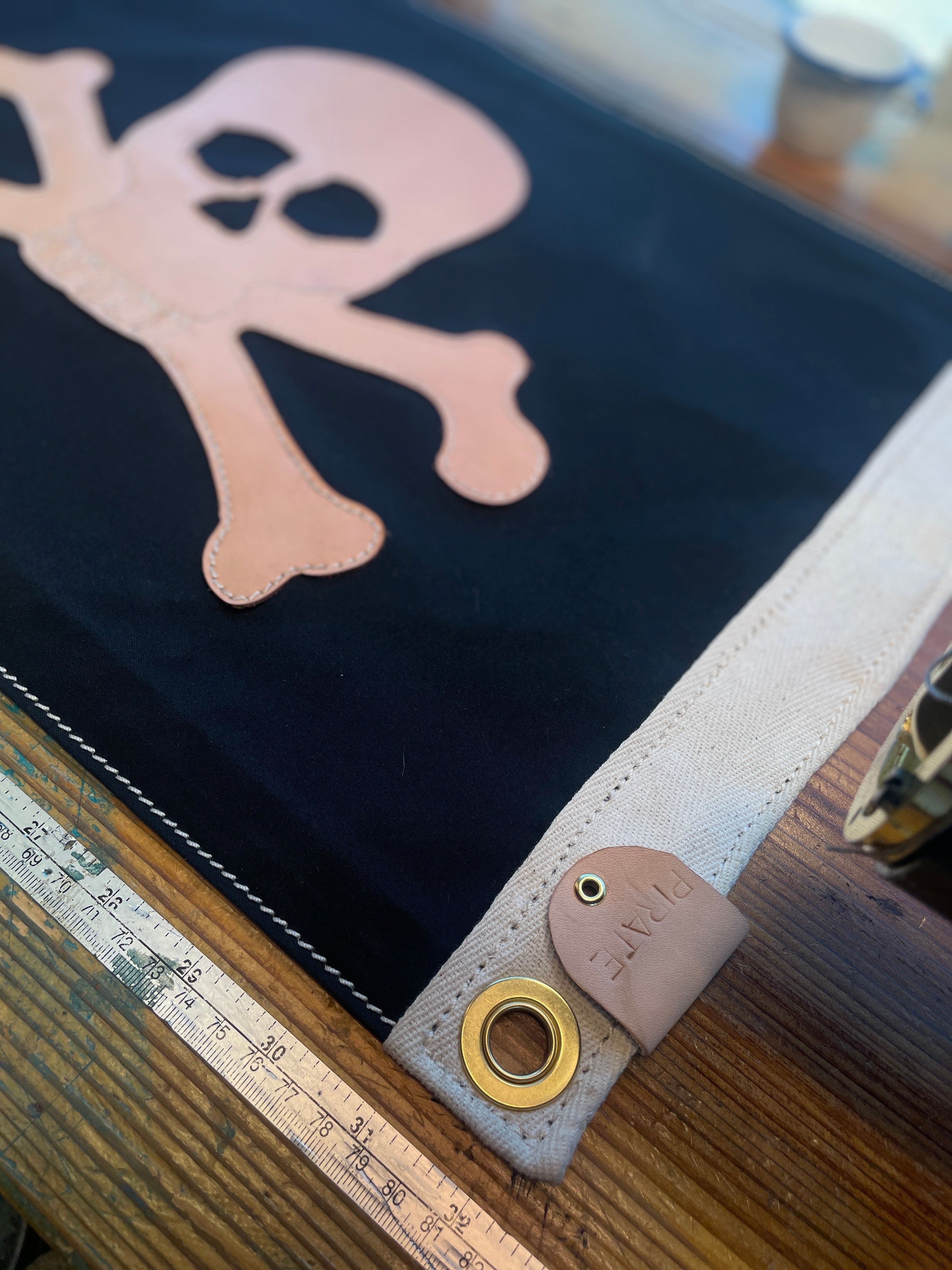 Jolly Roger Catch Flag